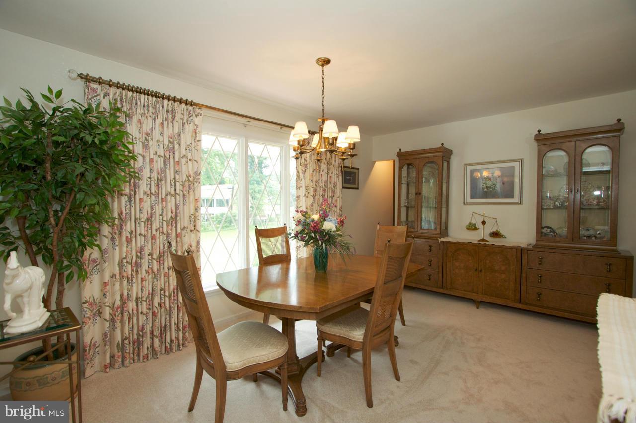 617 Southgate Road Aberdeen, MD 21001 - Photo 7 of 29 Dining Room