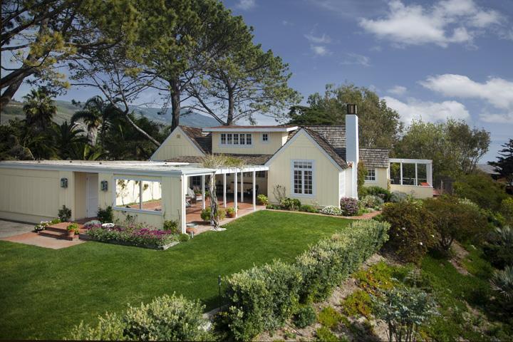 181 Rincon Point Road Carpinteria, CA 93013 - Photo 4 of 44 a view of a house with backyard and garden