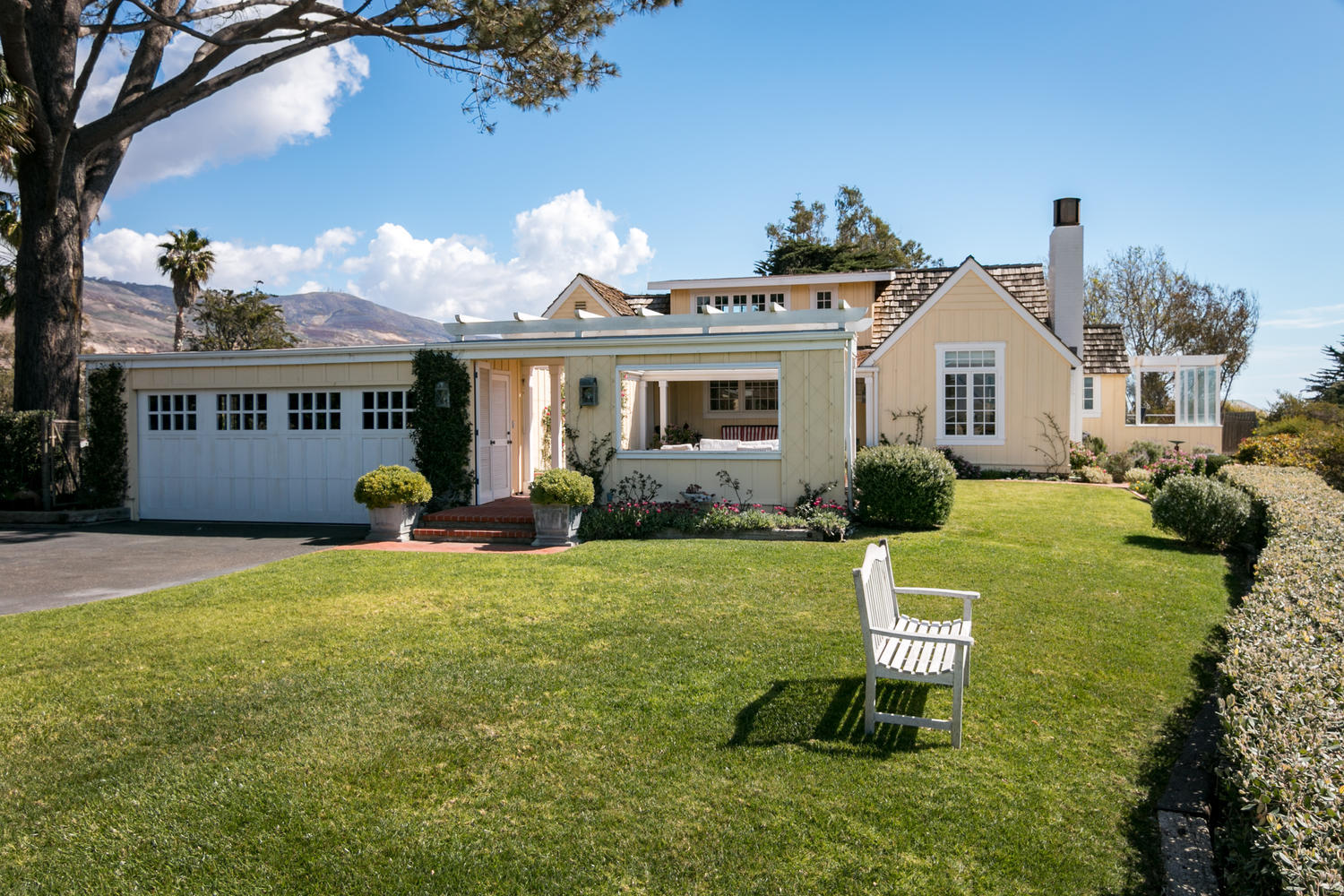 181 Rincon Point Road Carpinteria, CA 93013 - Photo 6 of 44 a front view of a house with a yard