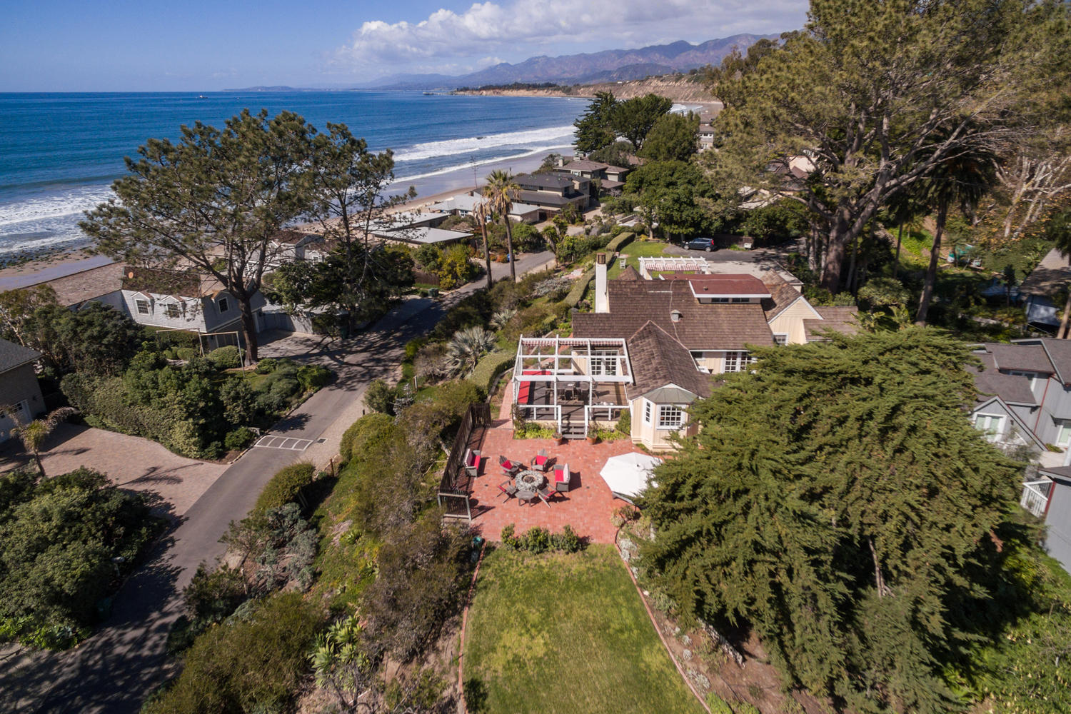 181 Rincon Point Road Carpinteria, CA 93013 - Photo 9 of 44 an aerial view of multiple house