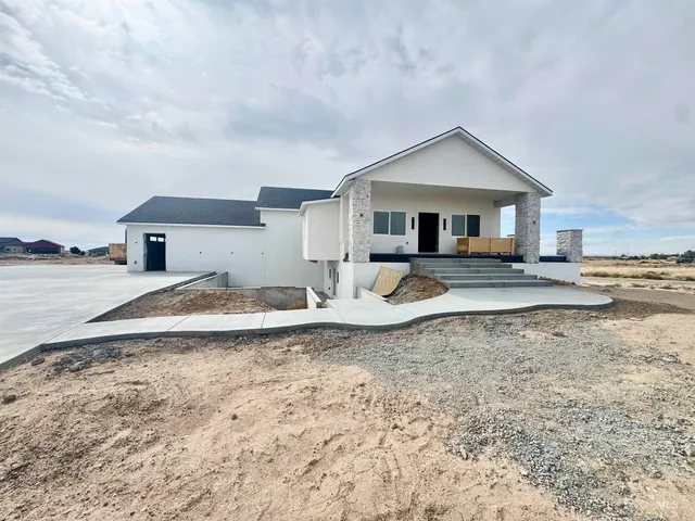 $1,300,000 | 1951 East Bonanza Court, Mountain Home, ID 83647