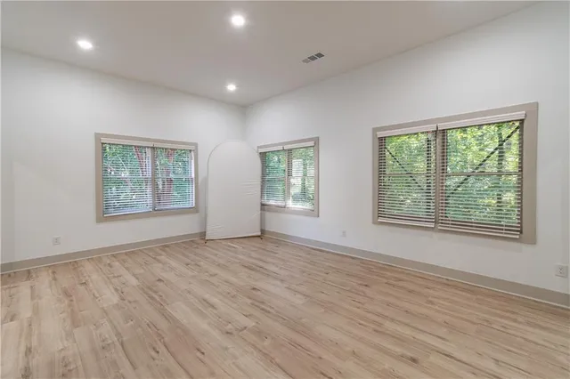 $3,900 | 651 Briarleigh Way, Woodstock, GA 30189