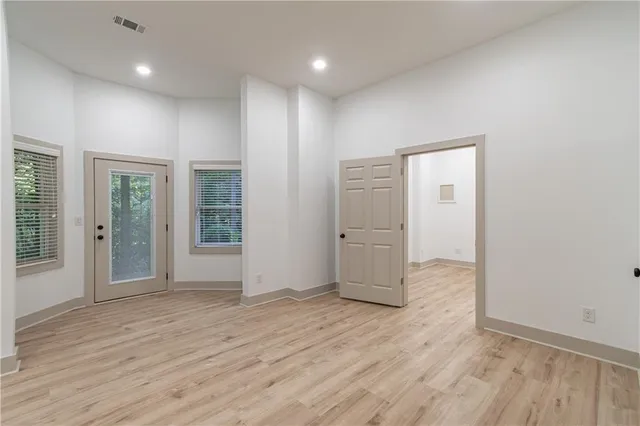 $3,500 | 651 Briarleigh Way, Woodstock, GA 30189