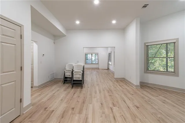 $3,900 | 651 Briarleigh Way, Woodstock, GA 30189