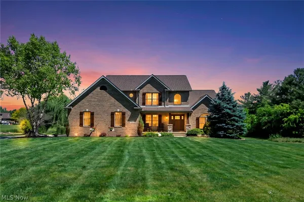 $739,900 | 2473 Halle Drive, Medina, OH 44256