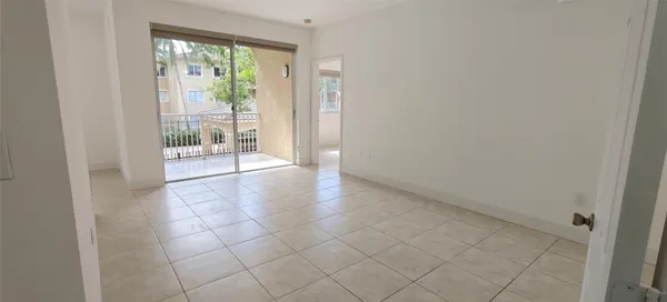 $2,400 | 7085 Nova Drive, Unit 224, Fort Lauderdale, FL 33317