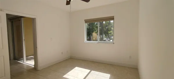 $2,400 | 7085 Nova Drive, Unit 224, Fort Lauderdale, FL 33317