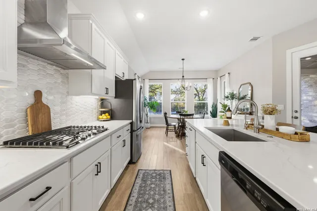 $620,000 | 110 Milagro, Boerne, TX 78006