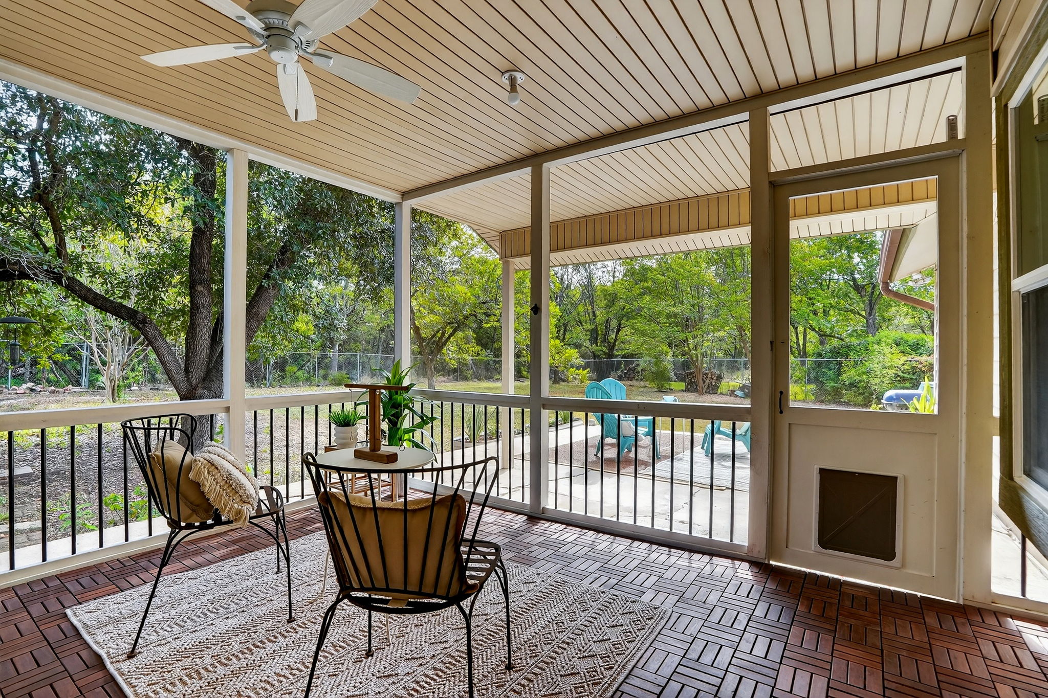 3202 Western Drive Austin, TX 78745 - Photo 5 of 34 a view of a chairs and table in the balcony