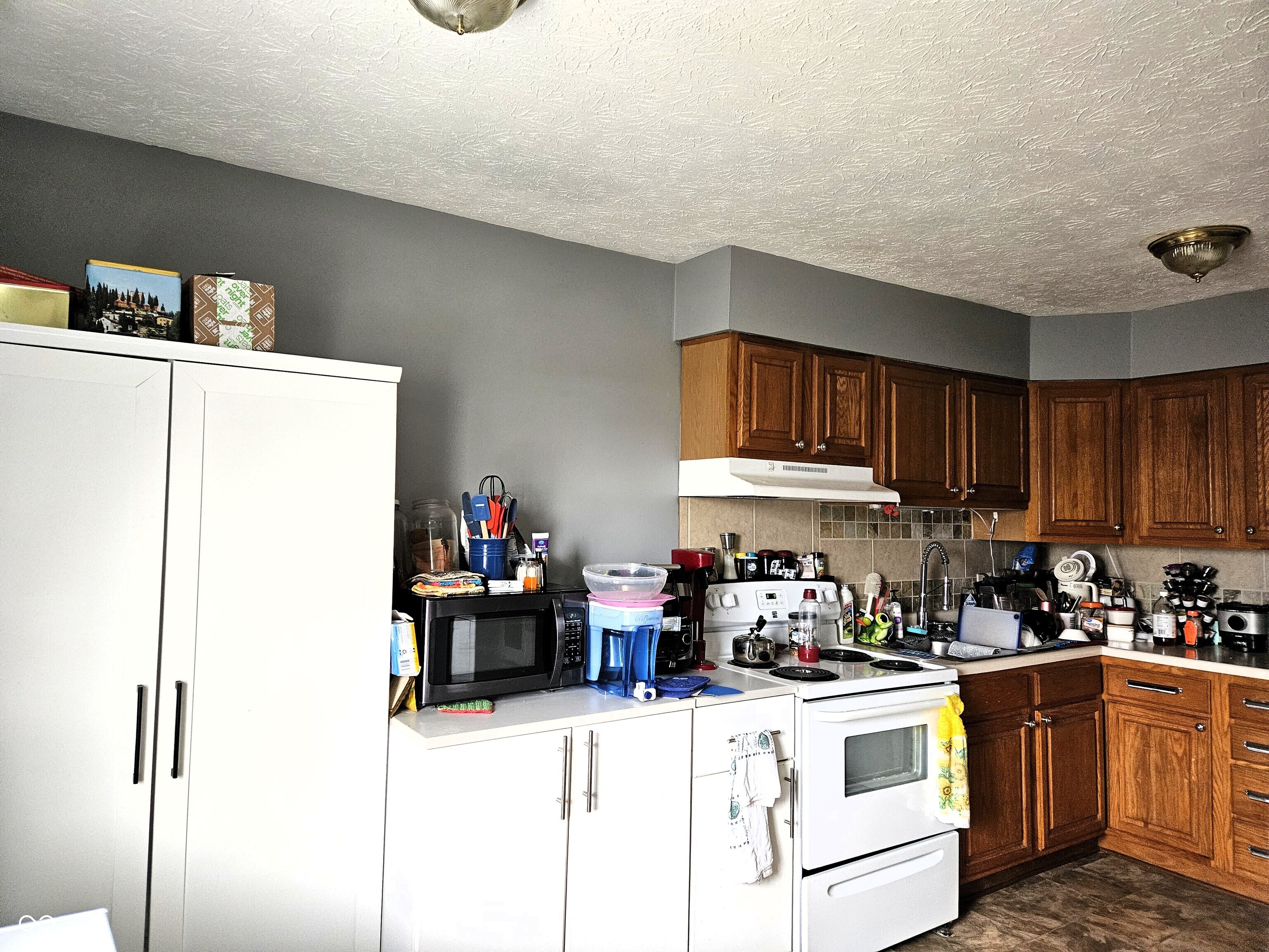 953 West McKay Road Shelbyville, IN 46176 - Photo 5 of 15
