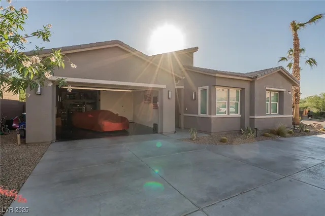 $5,500 | 26 Via Tavolara, Henderson, NV 89011