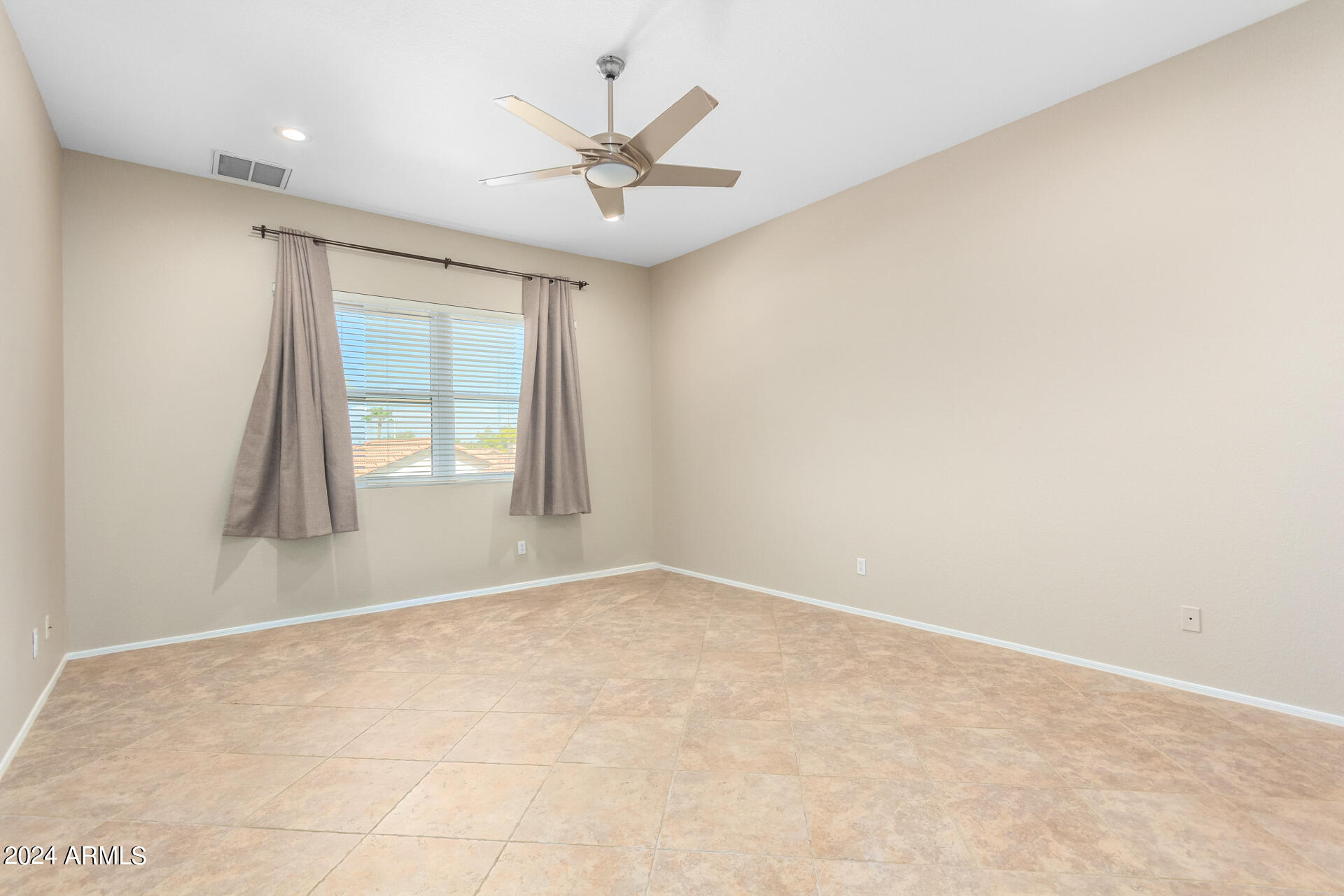 6770 West Del Rio Street Chandler, AZ 85226 - Photo 13 of 31 Saratoga 1-2