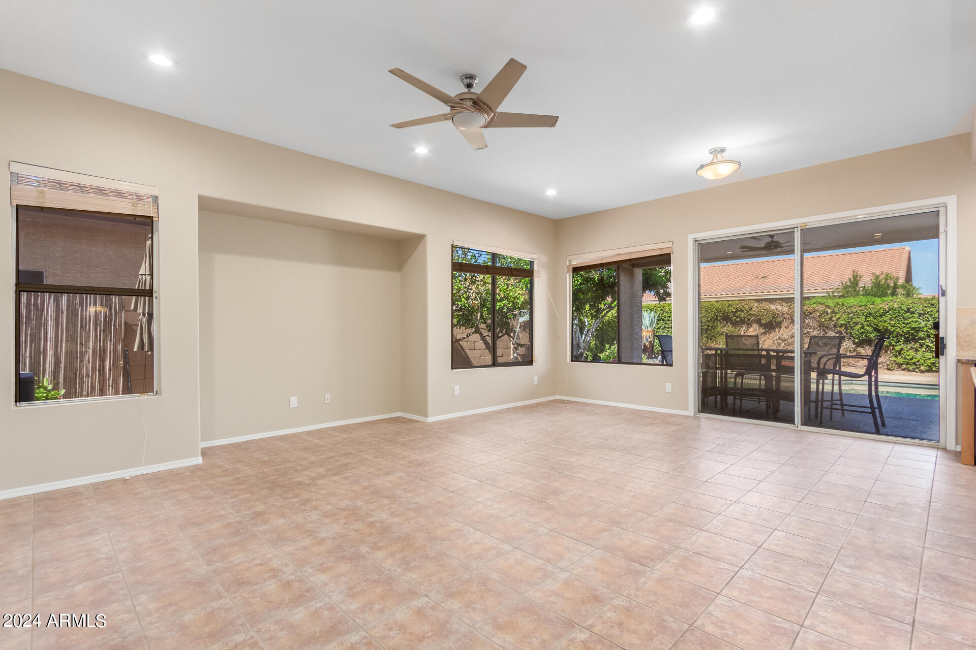 6770 West Del Rio Street Chandler, AZ 85226 - Photo 8 of 31 0012-12-Del Rio