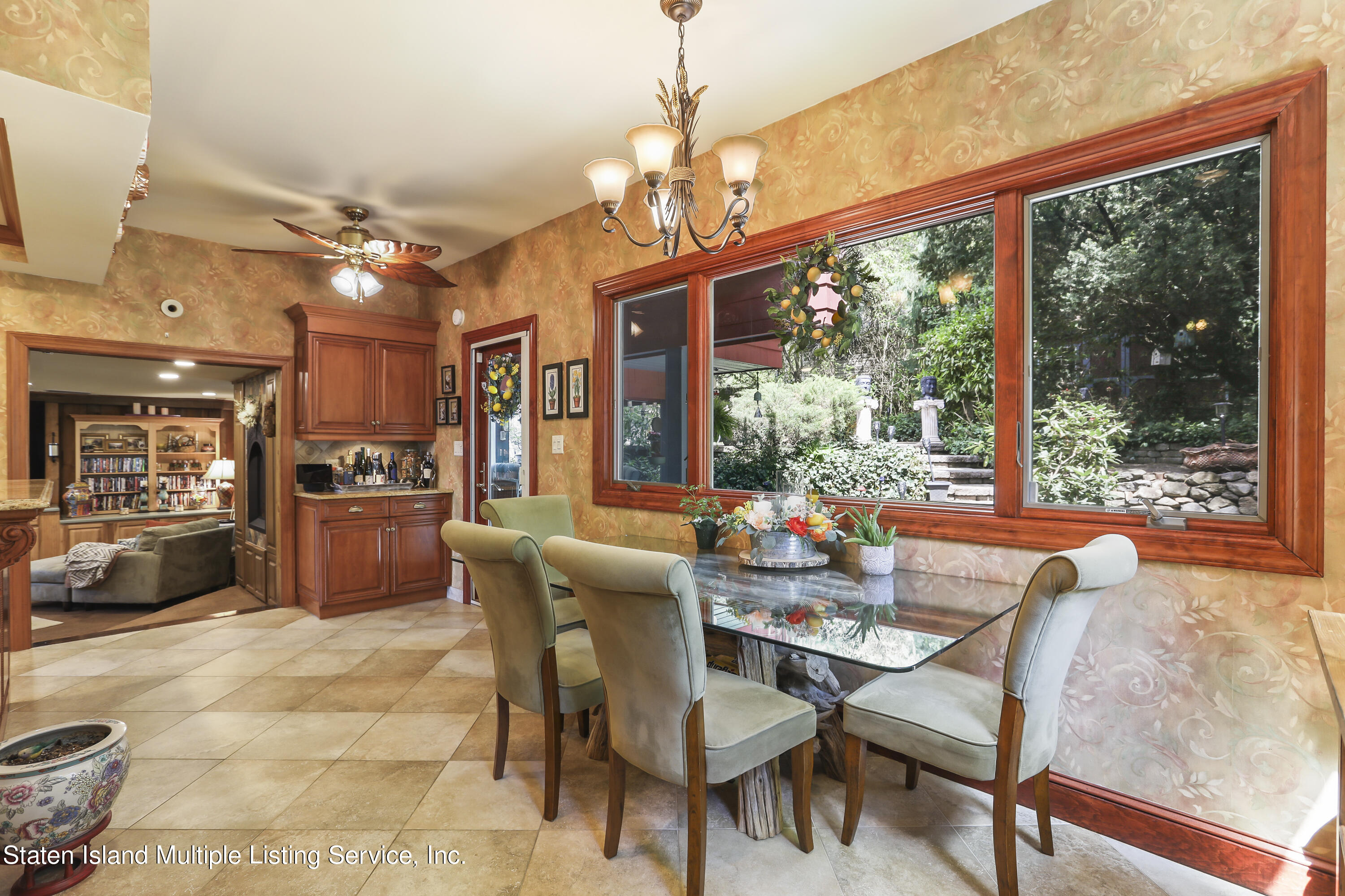 435 Edinboro Road Staten Island, NY 10306 - Photo 15 of 50 5W5A0303