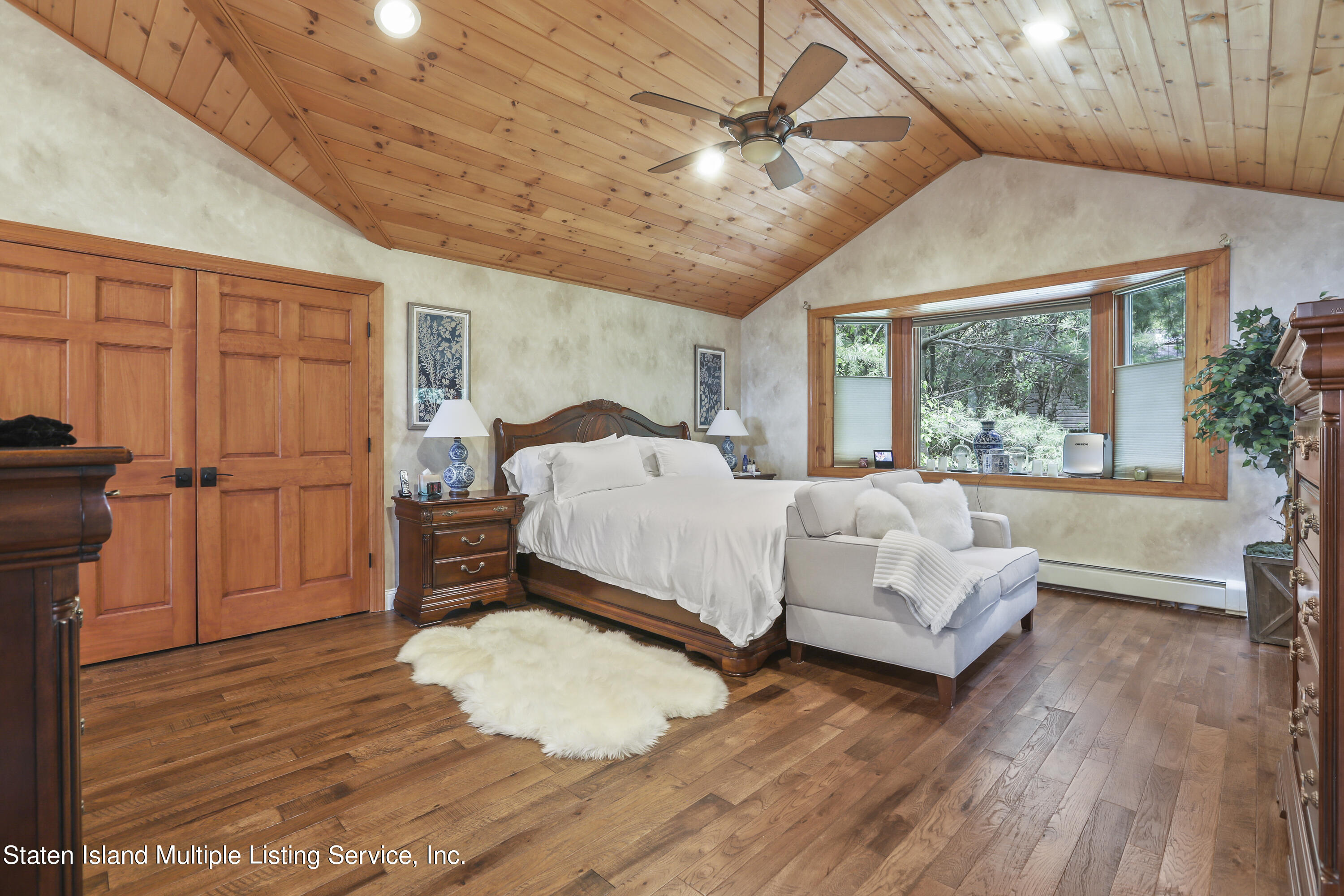 435 Edinboro Road Staten Island, NY 10306 - Photo 27 of 50 5W5A0404