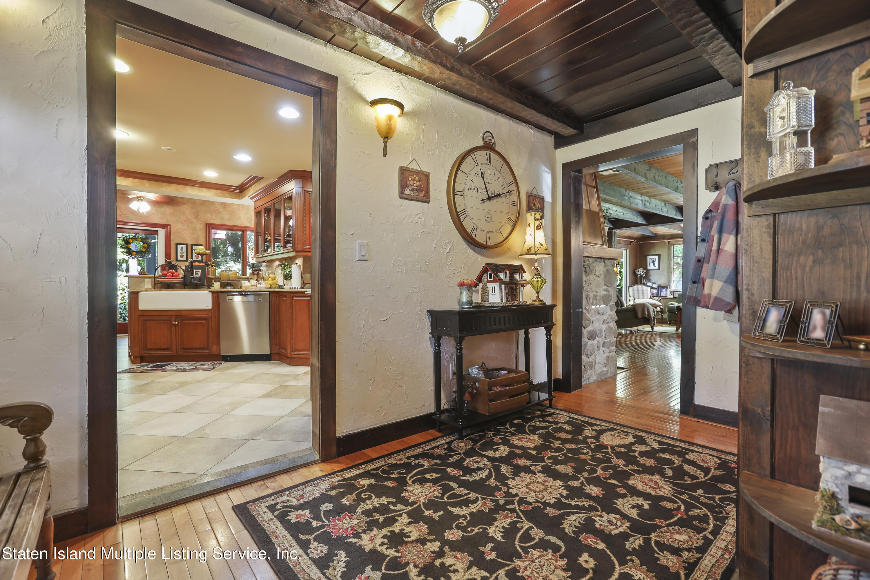 435 Edinboro Road Staten Island, NY 10306 - Photo 4 of 50 5W5A0268