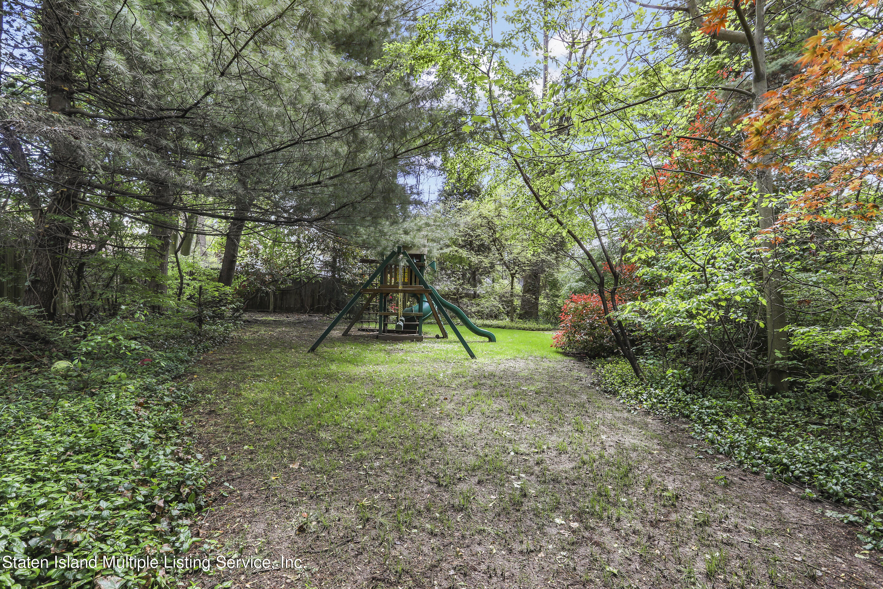 435 Edinboro Road Staten Island, NY 10306 - Photo 47 of 50 5W5A0220