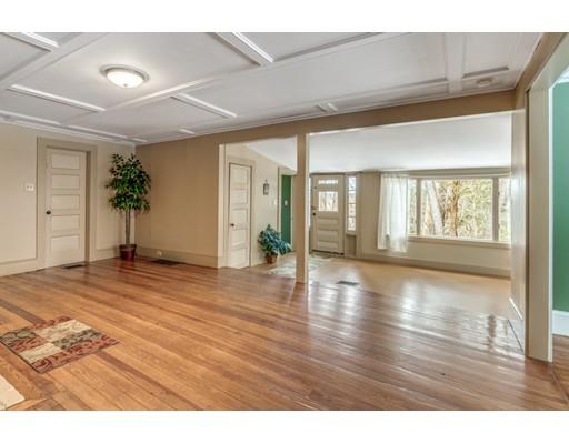 13 Kent Road Gloucester, MA 01930 - Photo 7 of 26 Gallery Image 7