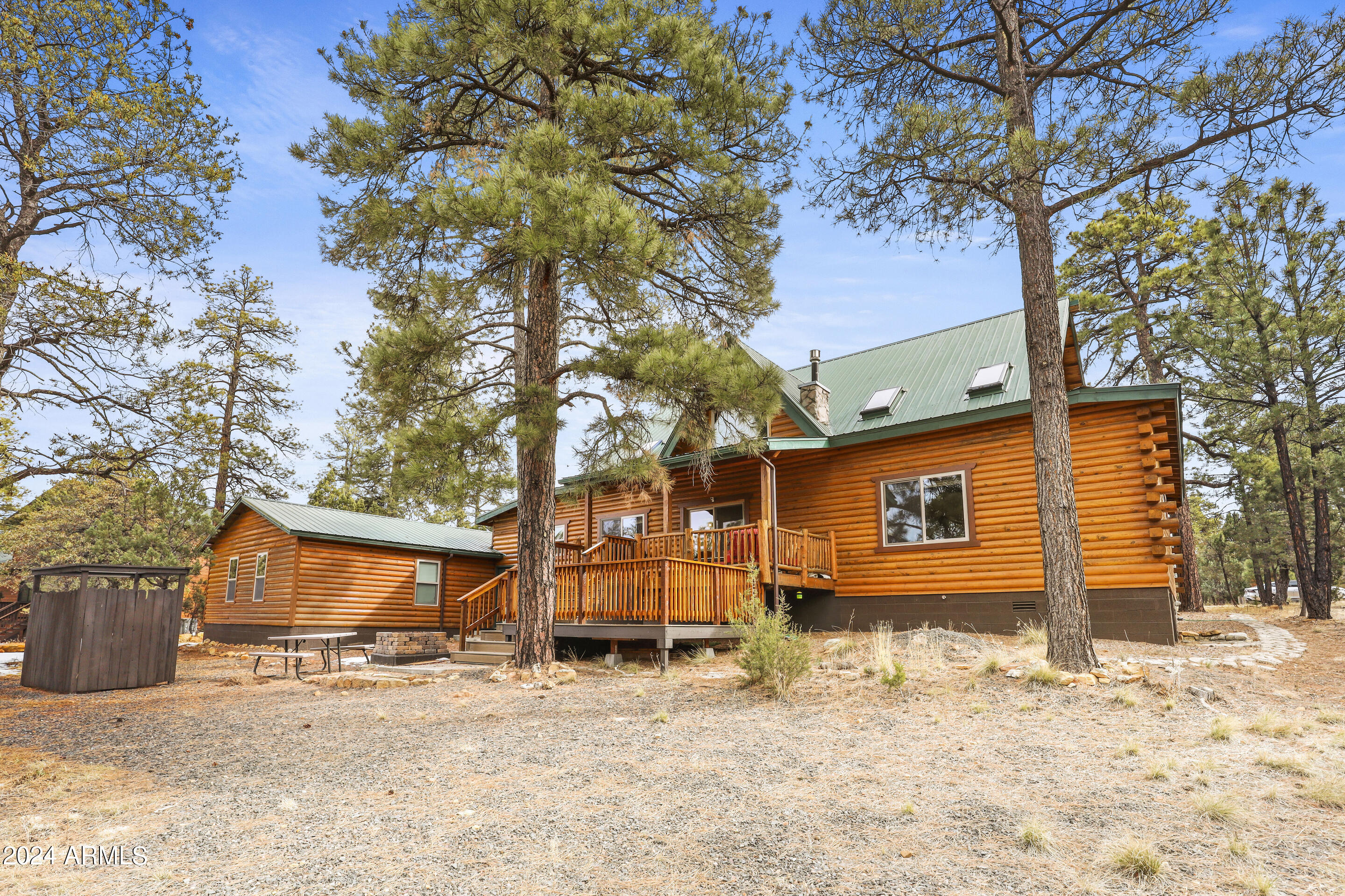 1534 Mainline Road Heber, AZ 85928 - Photo 27 of 40 Back yard of house