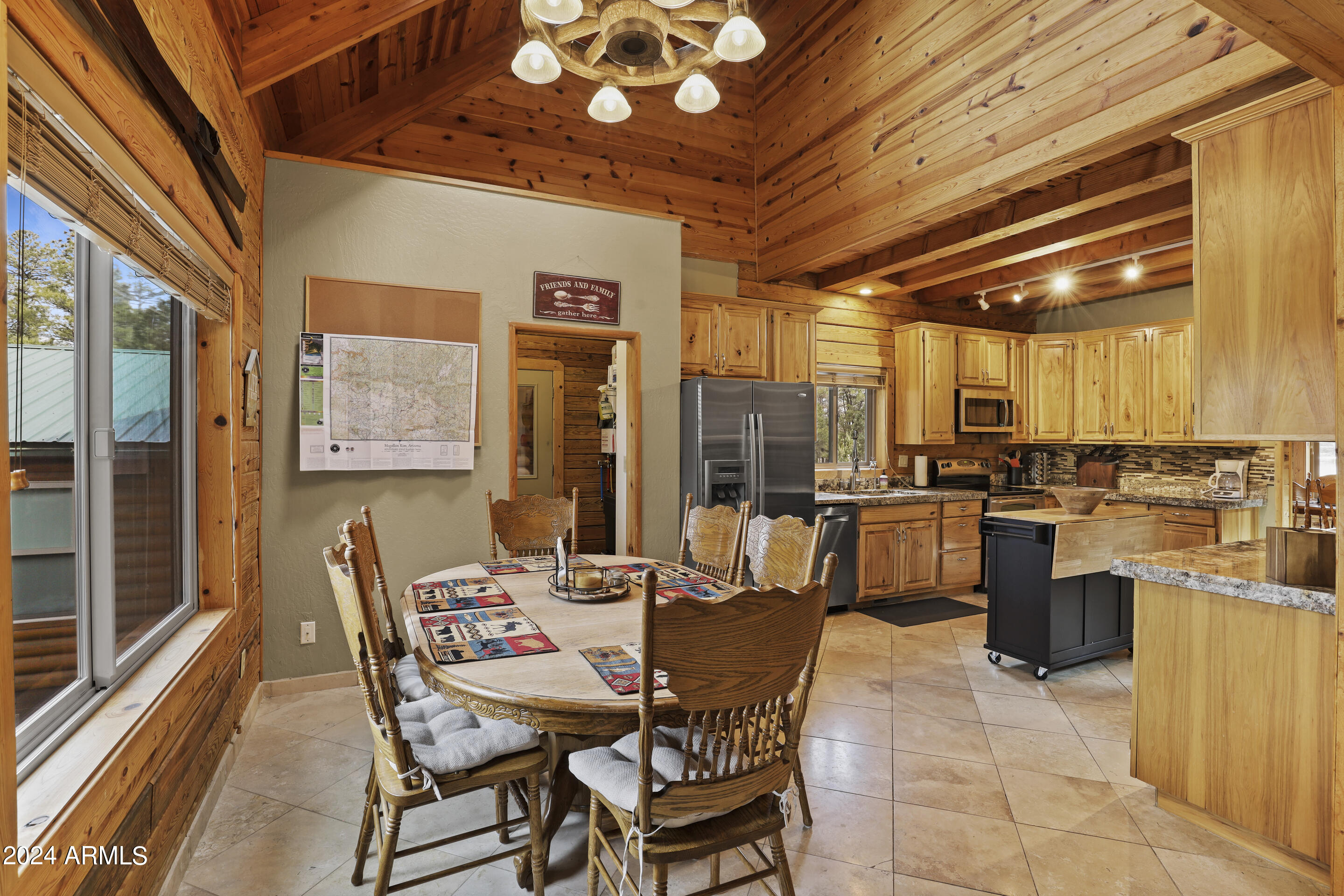 1534 Mainline Road Heber, AZ 85928 - Photo 6 of 40 Eat in Kitchen area