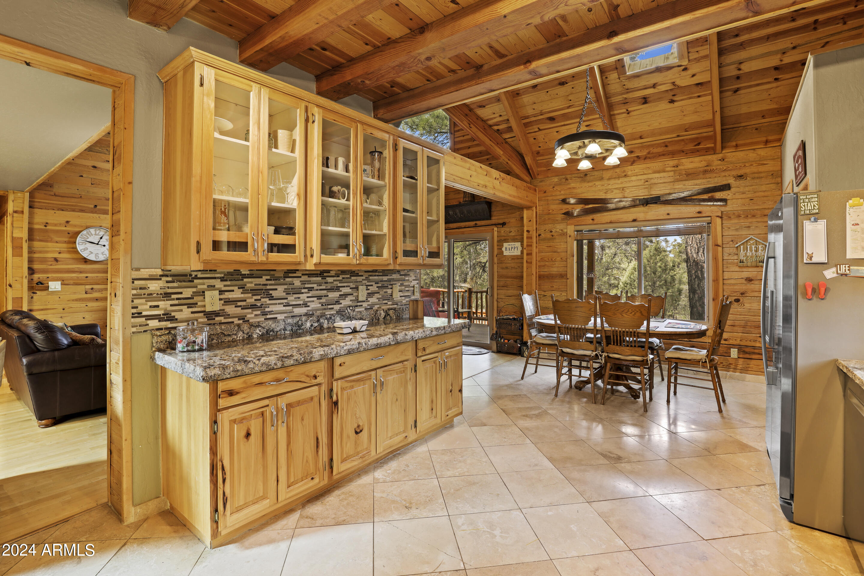 1534 Mainline Road Heber, AZ 85928 - Photo 7 of 40 Kitchen facing eat in area