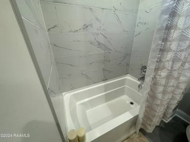 $1,595 | 125 Gadwall Drive, Youngsville, LA 70592