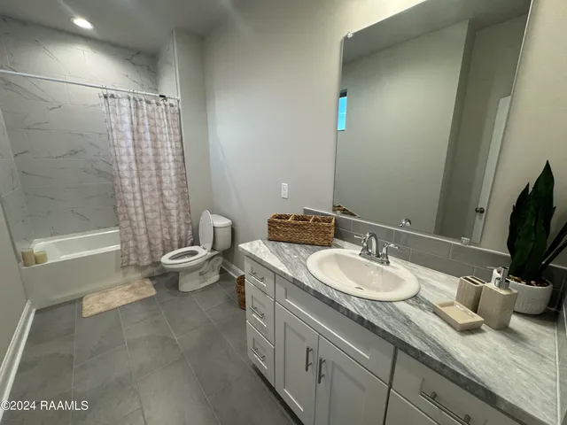 $1,595 | 125 Gadwall Drive, Youngsville, LA 70592