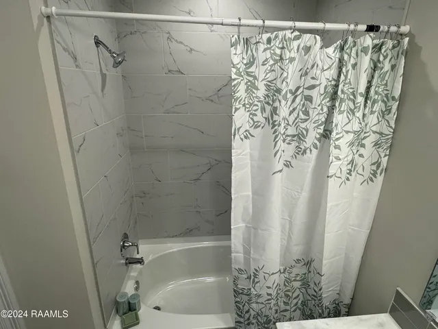 $1,595 | 125 Gadwall Drive, Youngsville, LA 70592