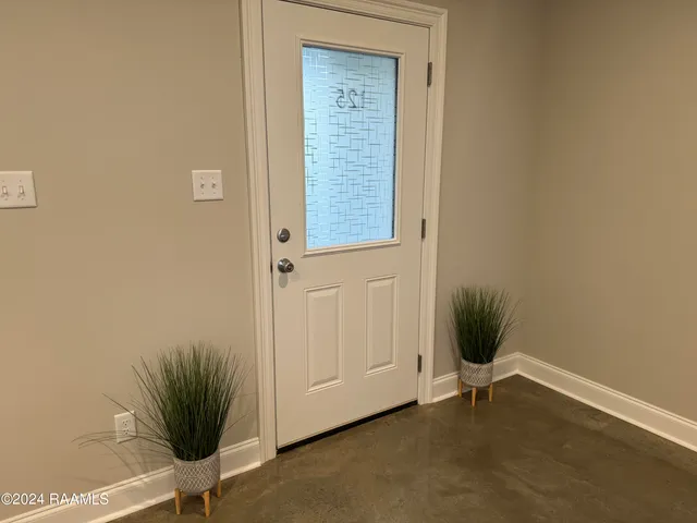 $1,595 | 125 Gadwall Drive, Youngsville, LA 70592