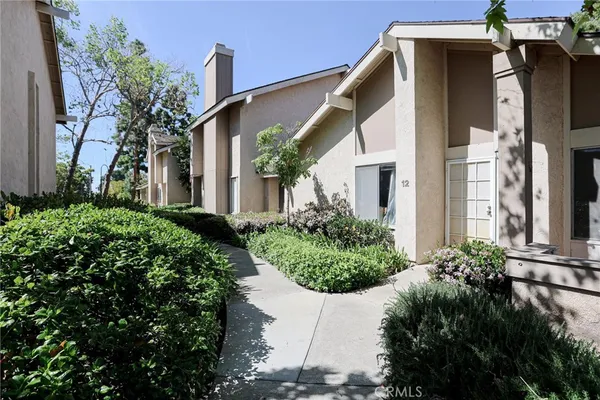 $939,000 | 12 Silverwood, Unit 19, Irvine, CA 92604