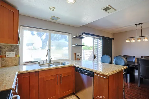 $939,000 | 12 Silverwood, Unit 19, Irvine, CA 92604