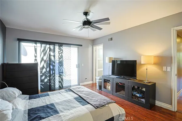 $939,000 | 12 Silverwood, Unit 19, Irvine, CA 92604