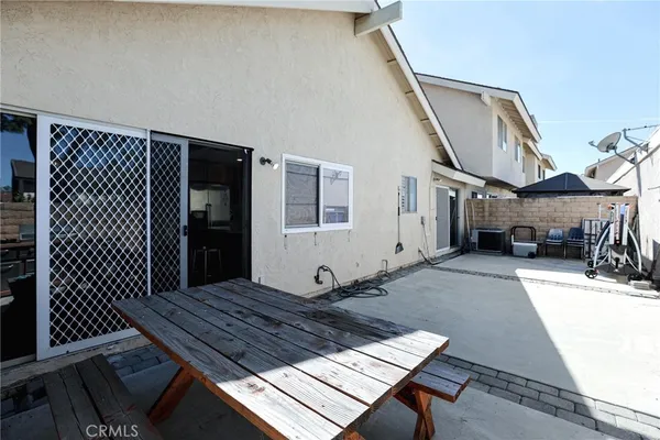 $939,000 | 12 Silverwood, Unit 19, Irvine, CA 92604