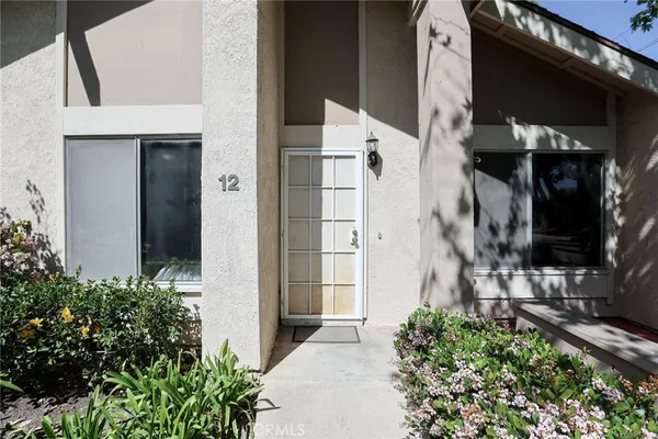 $939,000 | 12 Silverwood, Unit 19, Irvine, CA 92604