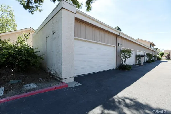 $939,000 | 12 Silverwood, Unit 19, Irvine, CA 92604