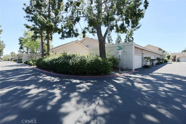 $939,000 | 12 Silverwood, Unit 19, Irvine, CA 92604
