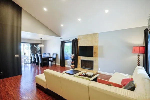 $939,000 | 12 Silverwood, Unit 19, Irvine, CA 92604