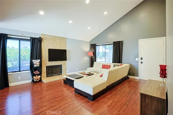 $939,000 | 12 Silverwood, Unit 19, Irvine, CA 92604