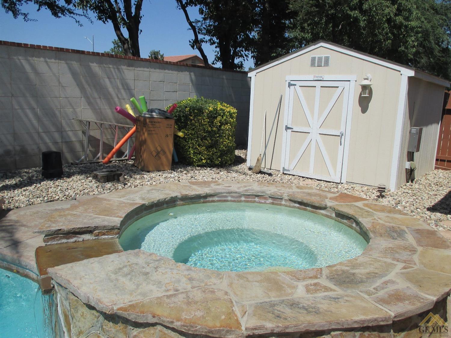 10800 4 Bears Drive Bakersfield, CA 93312 - Photo 33 of 35