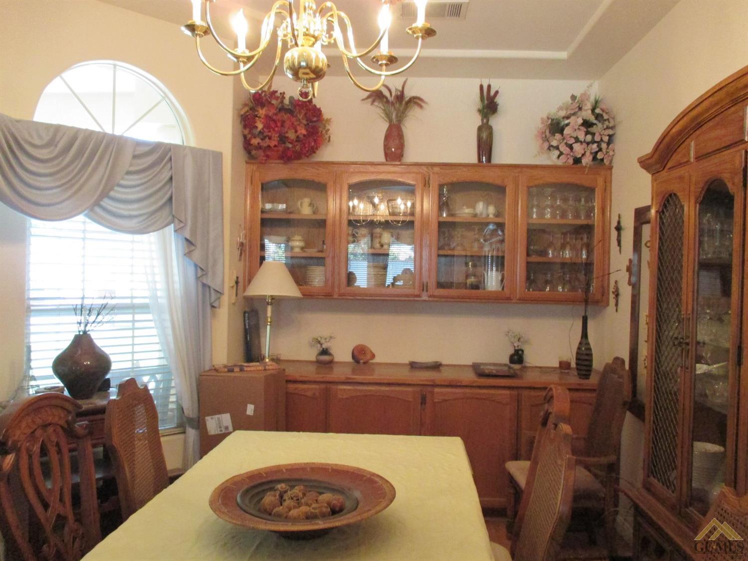 10800 4 Bears Drive Bakersfield, CA 93312 - Photo 7 of 35