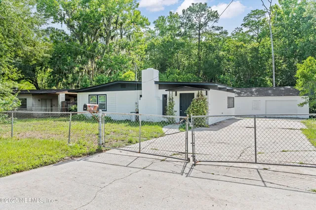 $249,800 | 3744 Eve Drive East, Jacksonville, FL 32246