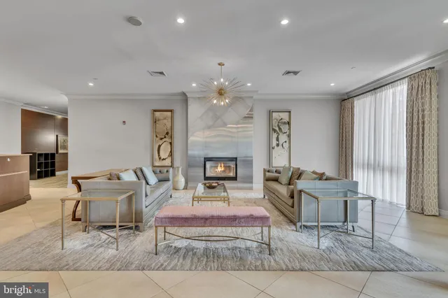 $315,000 | 2451 Midtown Avenue, Unit 1413, Alexandria, VA 22303