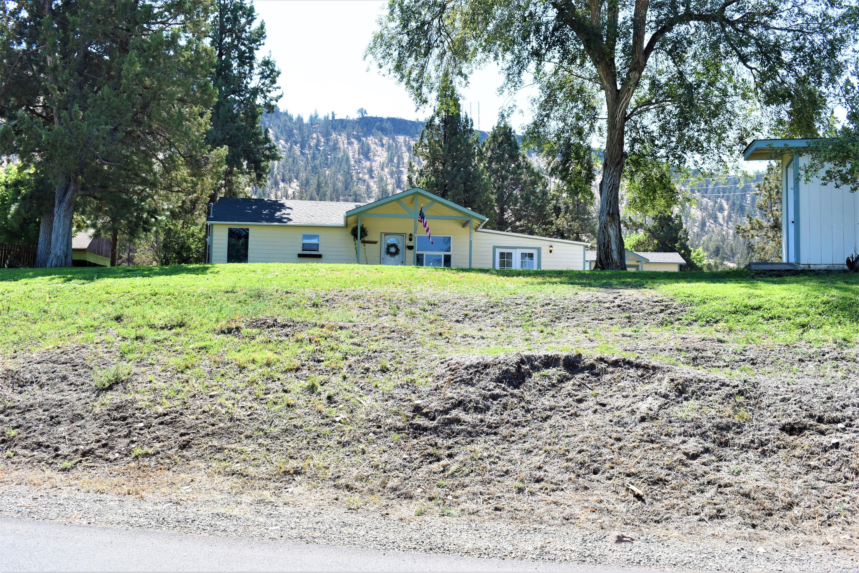1170 Southwest Crestview Road Prineville, OR 97754 - Photo 42 of 42 DSC_0038 (2)