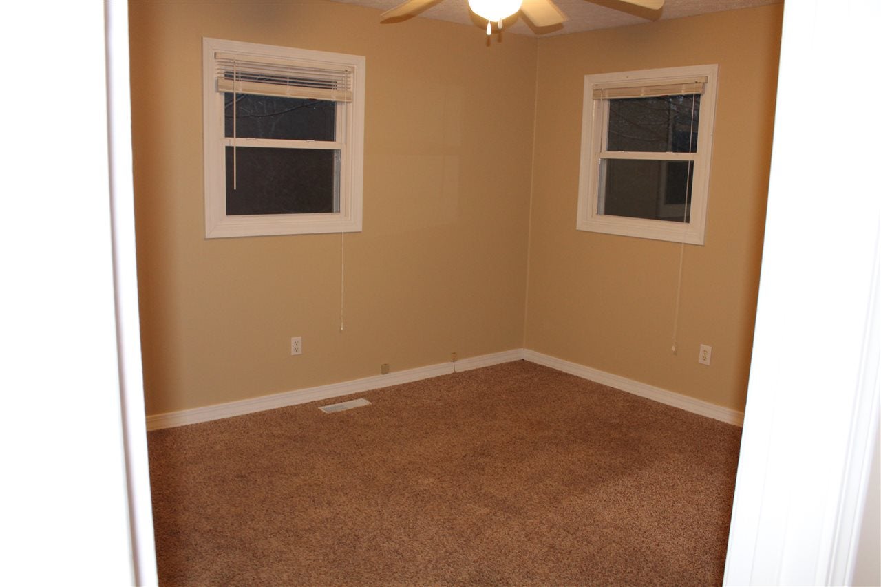 1140 Moulder Loop Road Smiths Grove, KY 42171 - Photo 9 of 14 Gallery Image 9