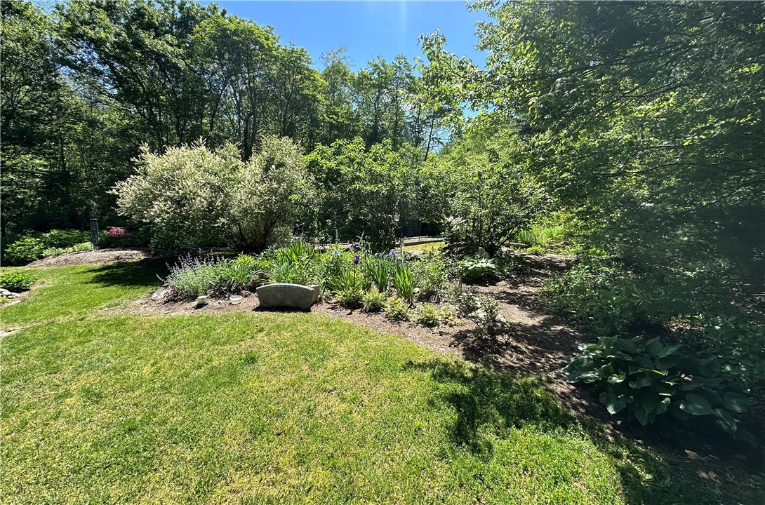 140 Old Rockville Road Hopkinton, RI 02833 - Photo 11 of 45