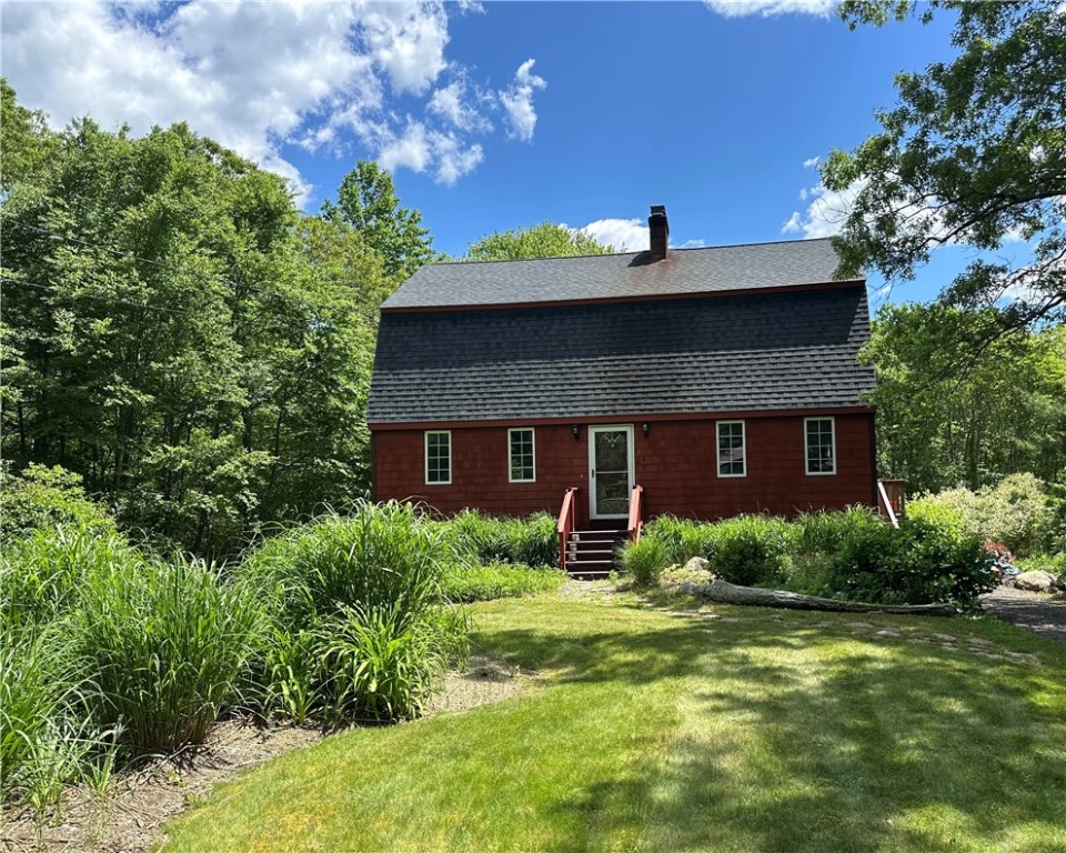 140 Old Rockville Road Hopkinton, RI 02833 - Photo 2 of 45