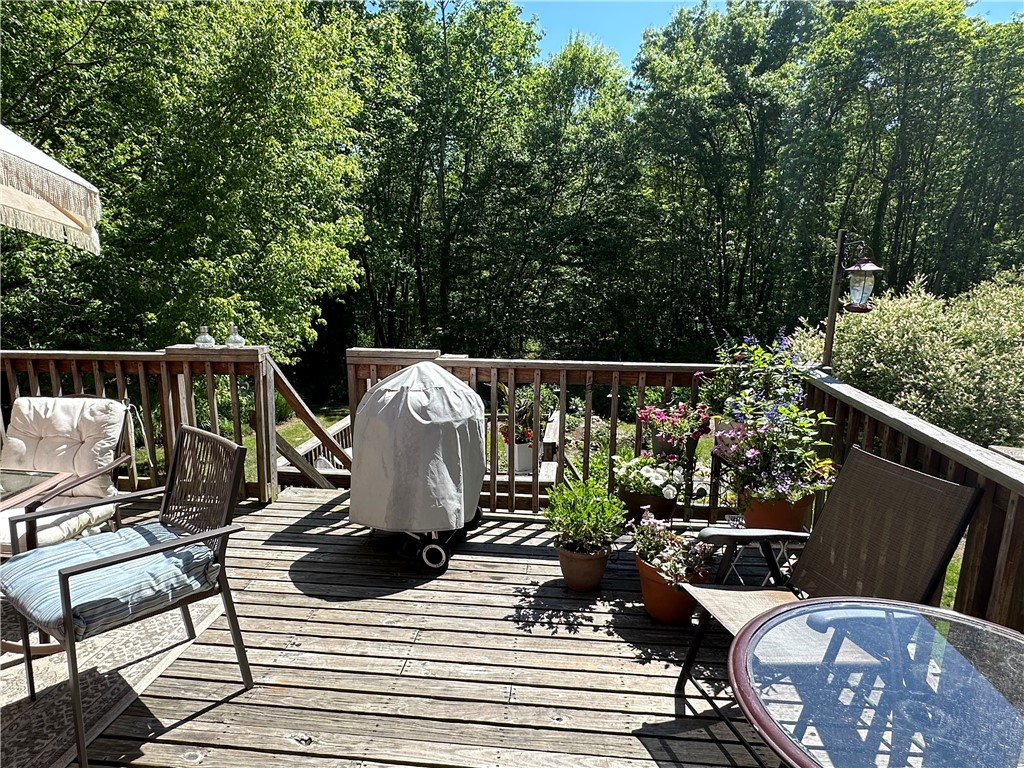 140 Old Rockville Road Hopkinton, RI 02833 - Photo 7 of 45