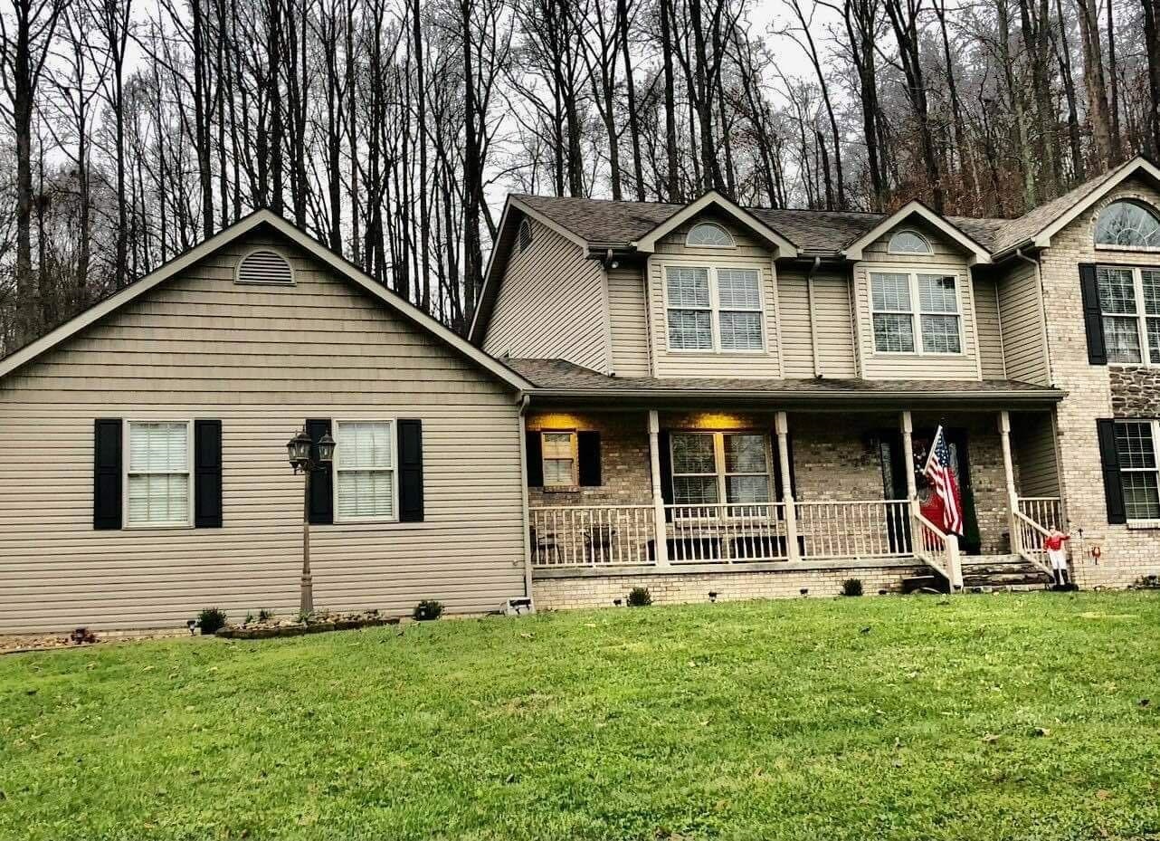 725 Short White Oak Road Russell, KY 41169 - Photo 1 of 1