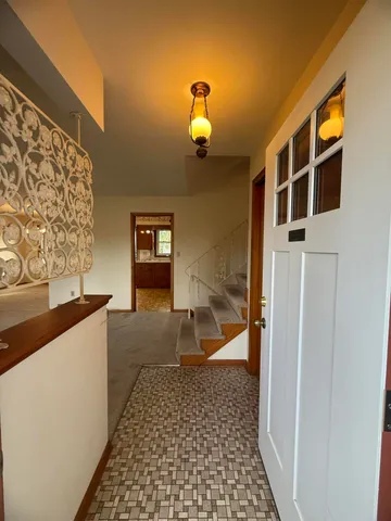 $269,000 | 254 Sycamore Lane, Munster, IN 46321