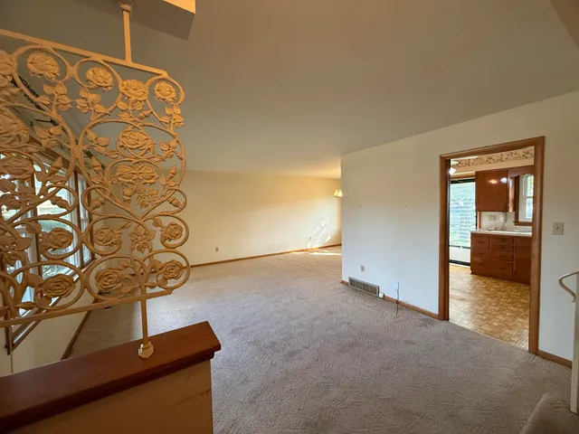 $269,000 | 254 Sycamore Lane, Munster, IN 46321